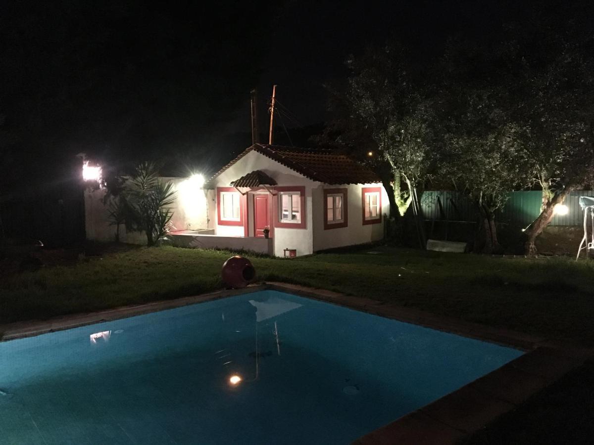 Вілла Lisbon Cozy House W/Garden And Pool Valejas Екстер'єр фото