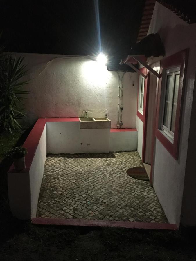 Вілла Lisbon Cozy House W/Garden And Pool Valejas Екстер'єр фото